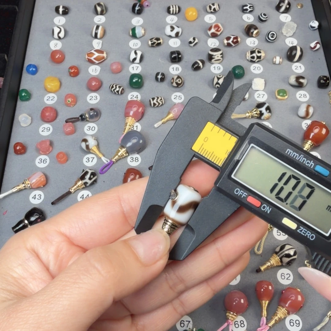 玛瑙/玉髓未镶嵌饰品