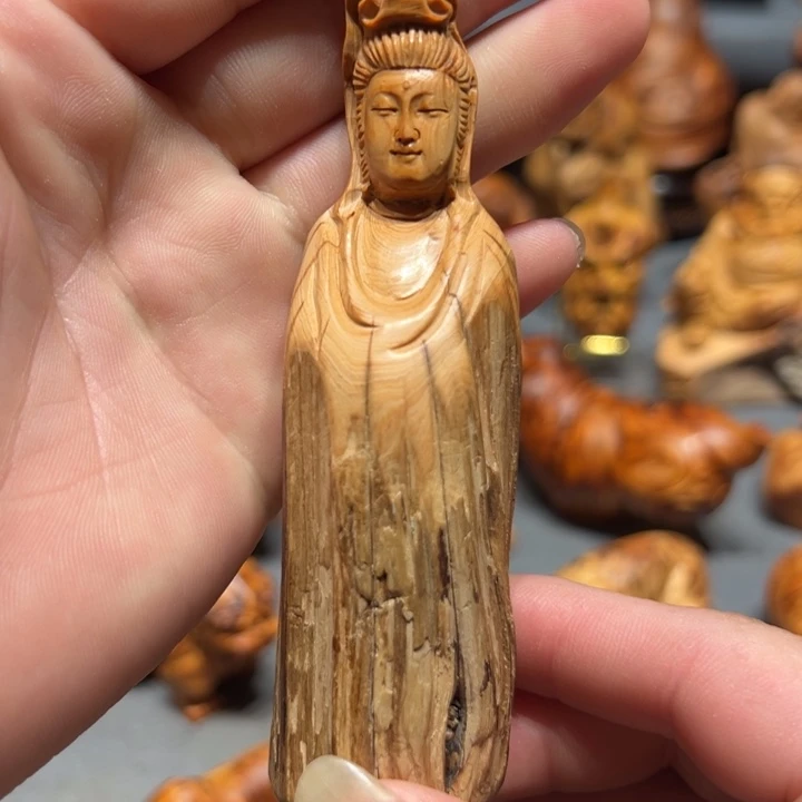 柏木（崖柏）新年好，点点关注关注，感谢