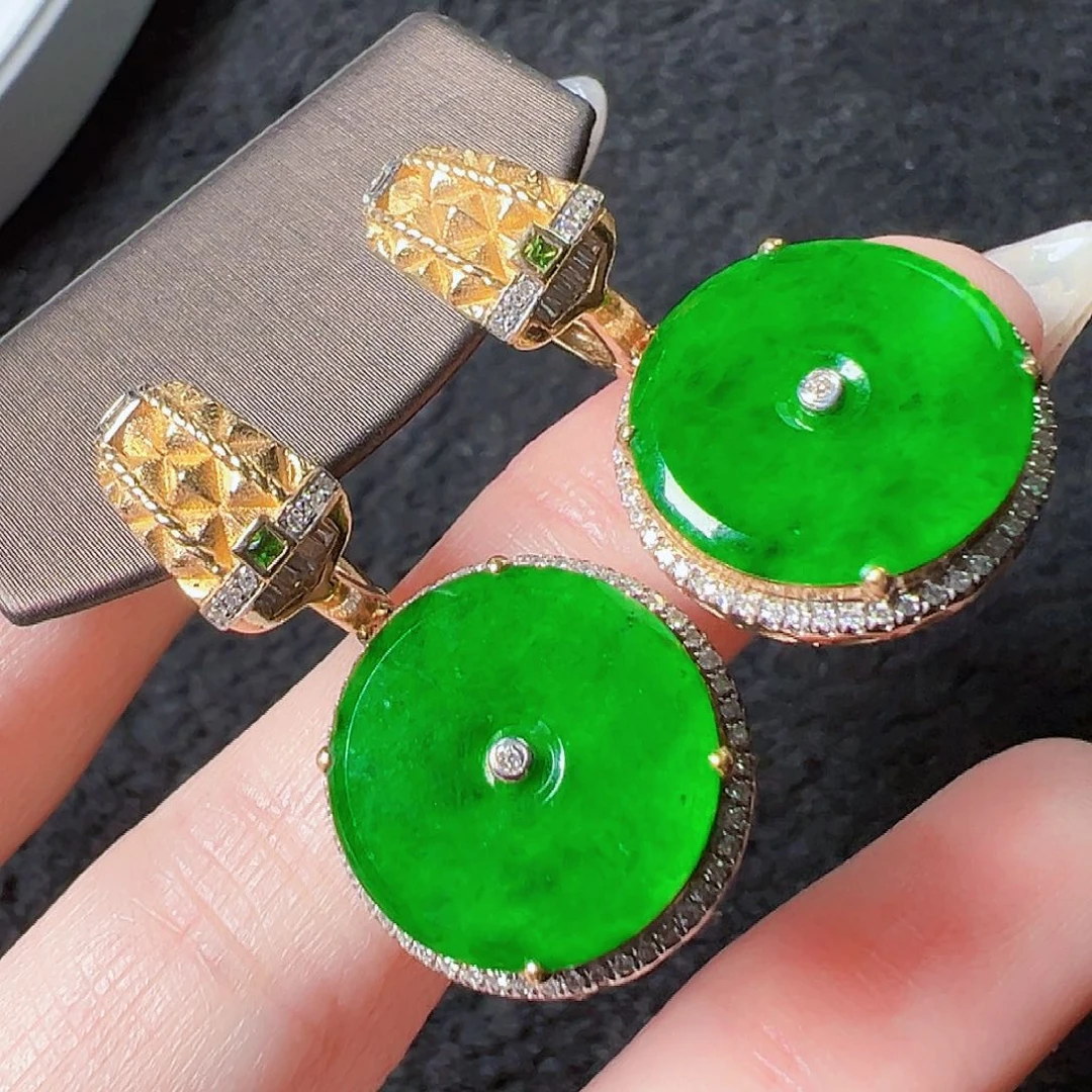 翡翠耳饰18K金镶嵌签收后24小时鉴赏期，过时不退