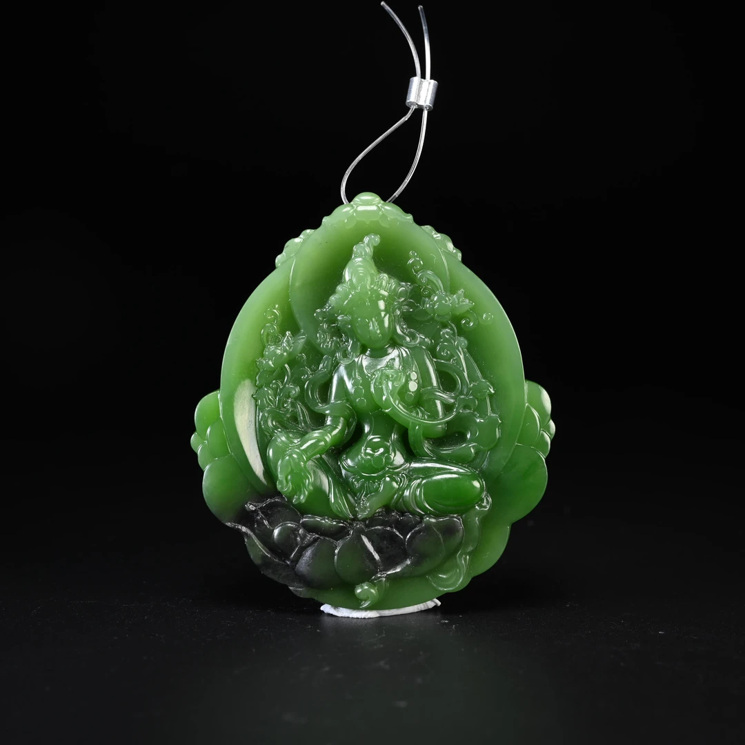 LOT8813和田玉观音挂牌/保利