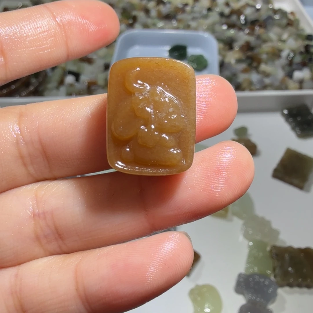 和田玉未镶嵌珠宝奇石