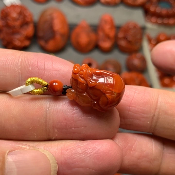 吊坠(不含链)未镶嵌南红玛瑙