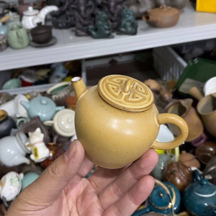 陶瓷艺术品及陶瓷壶