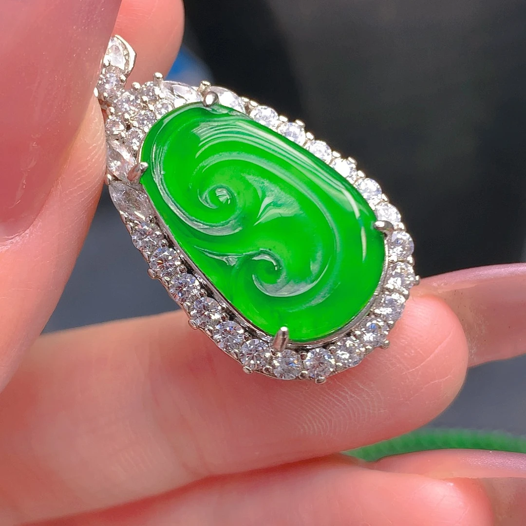 翡翠未镶嵌吊坠(不含链)