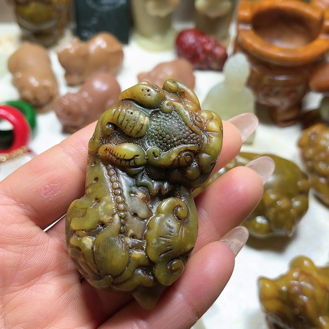 白玉菩提吊坠白玉菩提吊坠