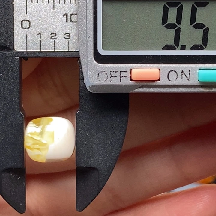 未镶嵌蜜蜡珠宝奇石大***到