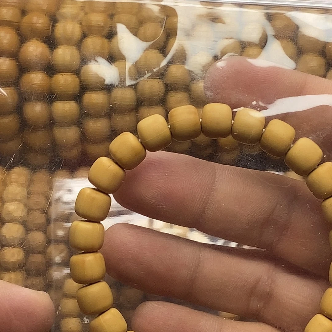 小***污猴头核桃手串微微瑕道珠手串一条