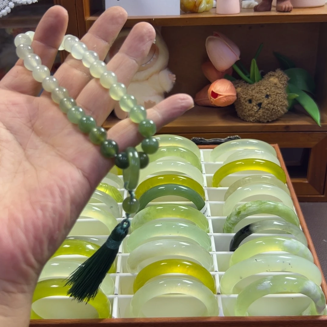 未镶嵌蛇纹石玉手镯584