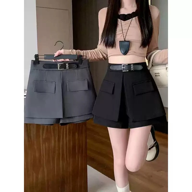 工装短裤女2025新款爆款春夏季高腰裙裤设计感显瘦黑色字阔腿裤