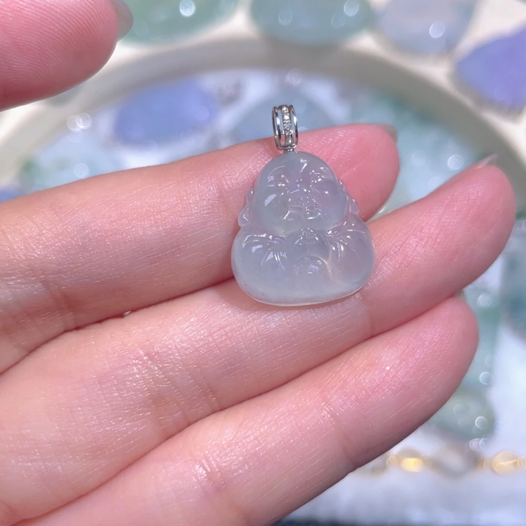 颈饰18K金镶嵌翡翠翡翠