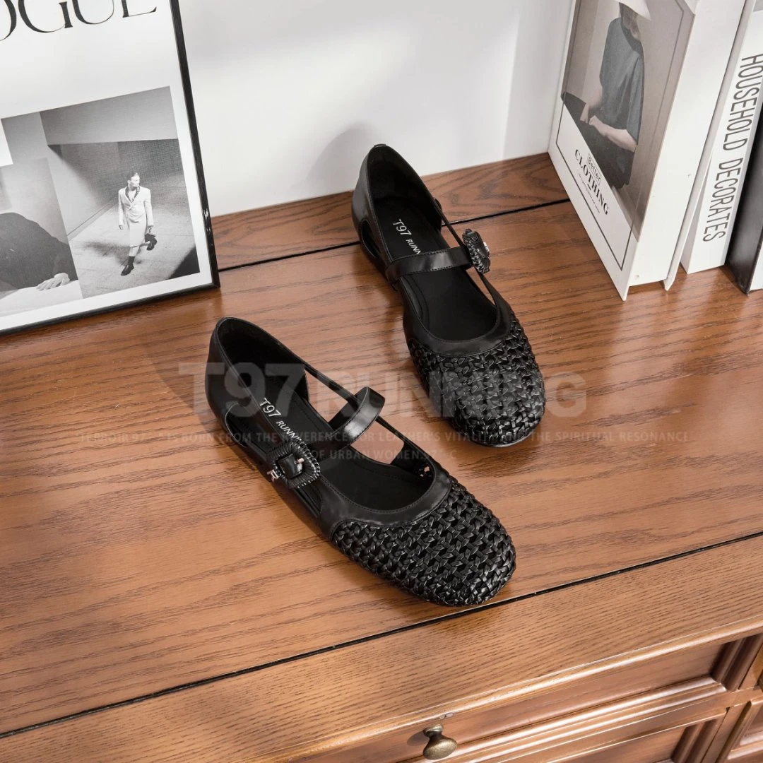 2025春季新款舒适百搭低跟浅口手工编织一字带单鞋女G1653