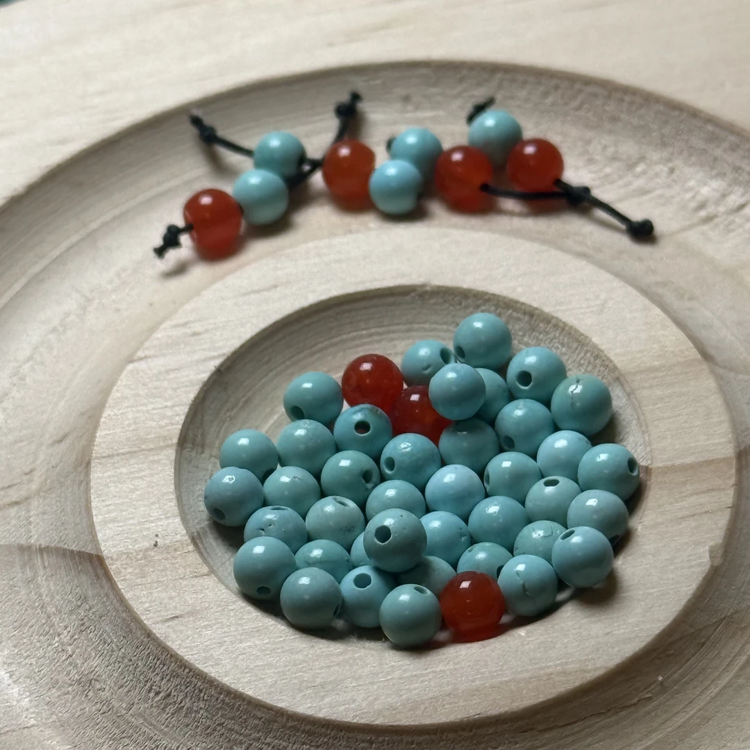 宠粉福利原矿无优化绿松果冻料一颗4mm［多样性发货一颗］