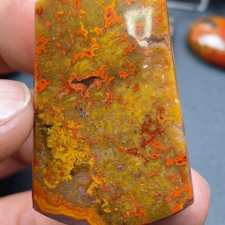 玛瑙/玉髓颈饰未镶嵌求*?