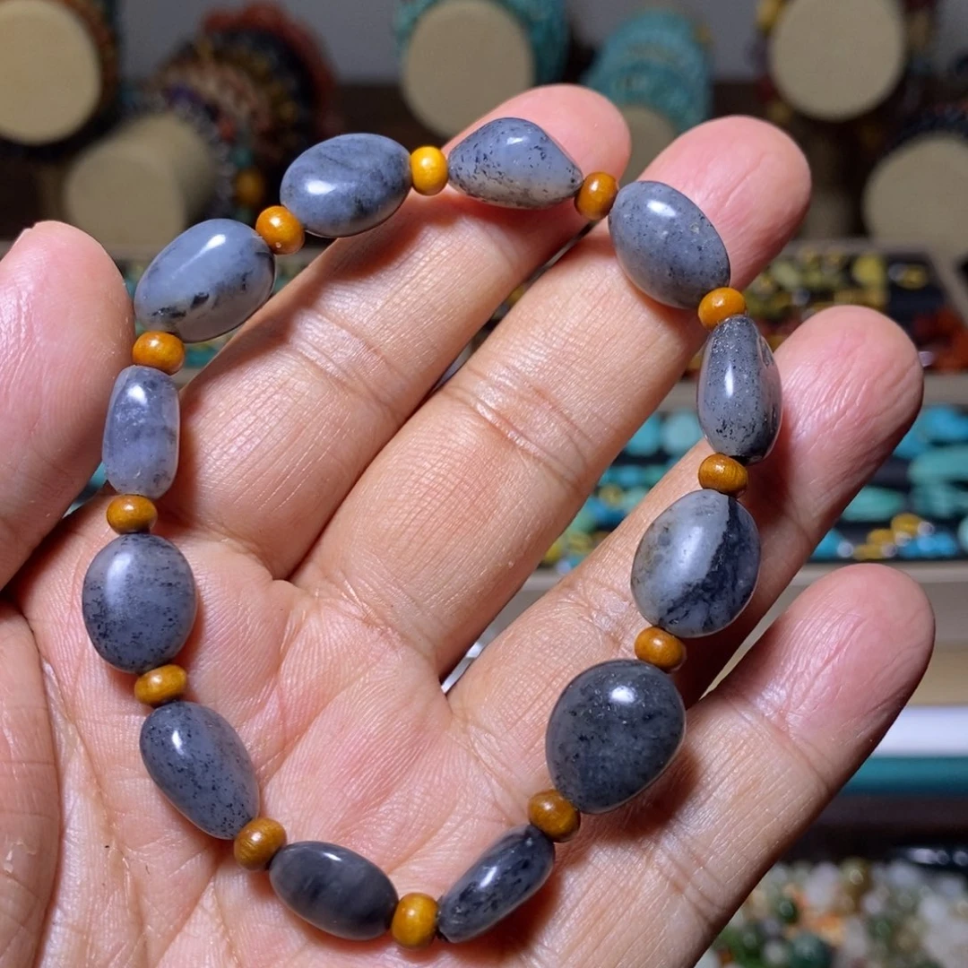 和田玉未镶嵌珠宝奇石配饰