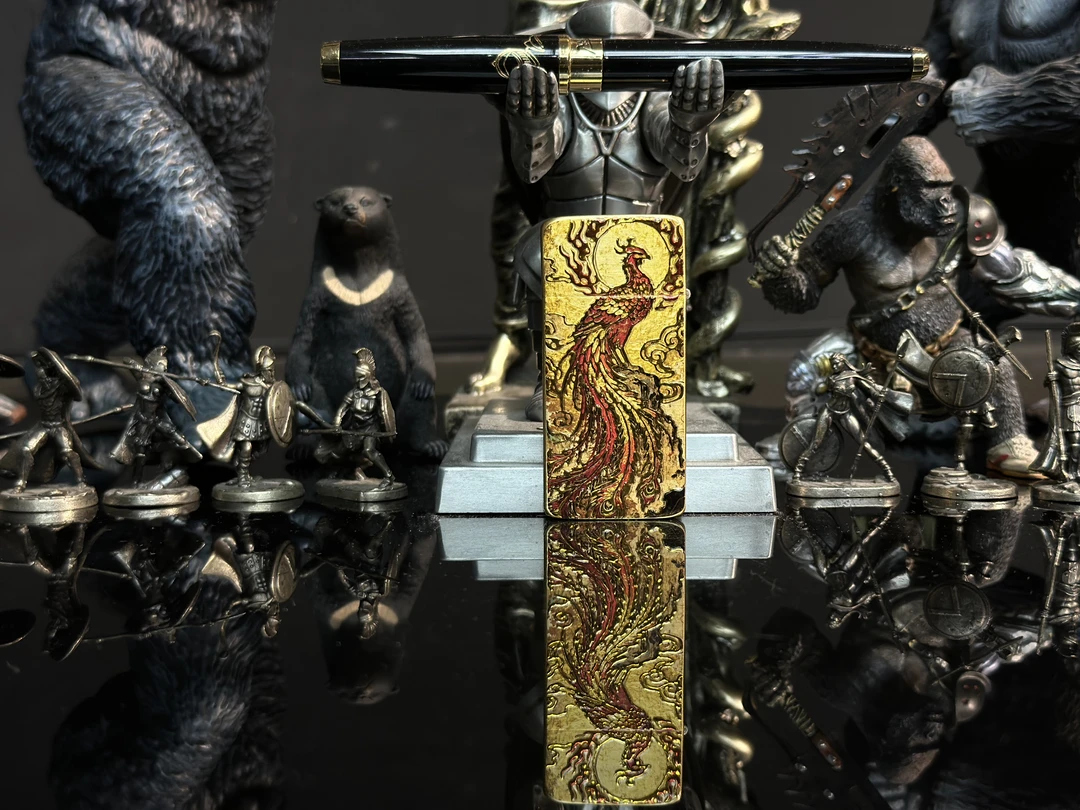 五代龙凤呈祥打火机（无煤-油）