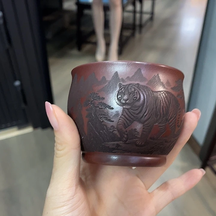 茶壶紫砂全手工打造