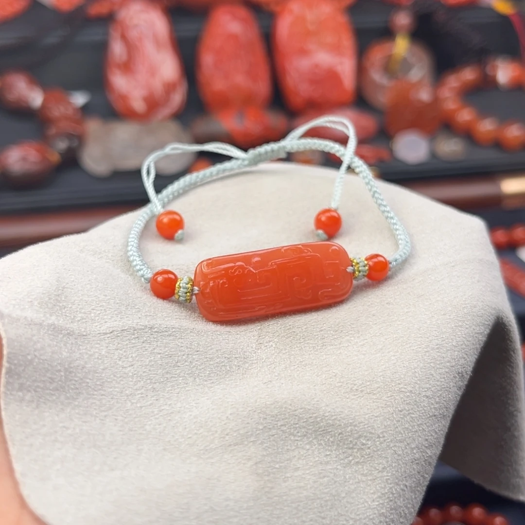 南红玛瑙未镶嵌颈饰