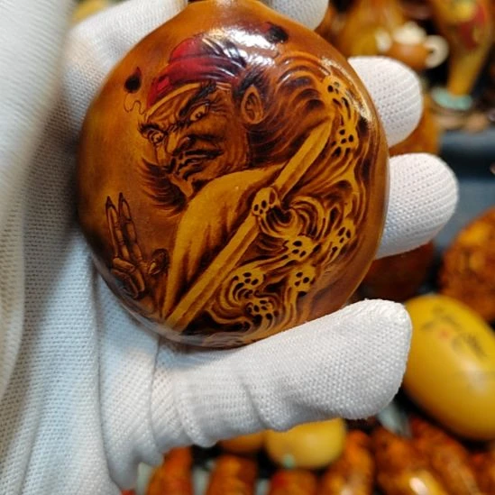 河***府葫芦随型设计手把件