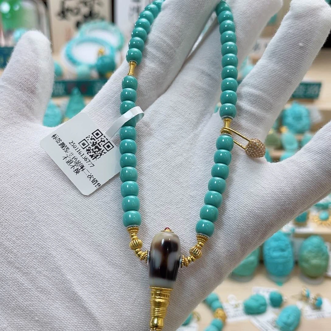 绿松石珠宝奇石未镶嵌