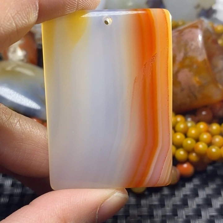 玛瑙/玉髓颈饰未镶嵌老*颜