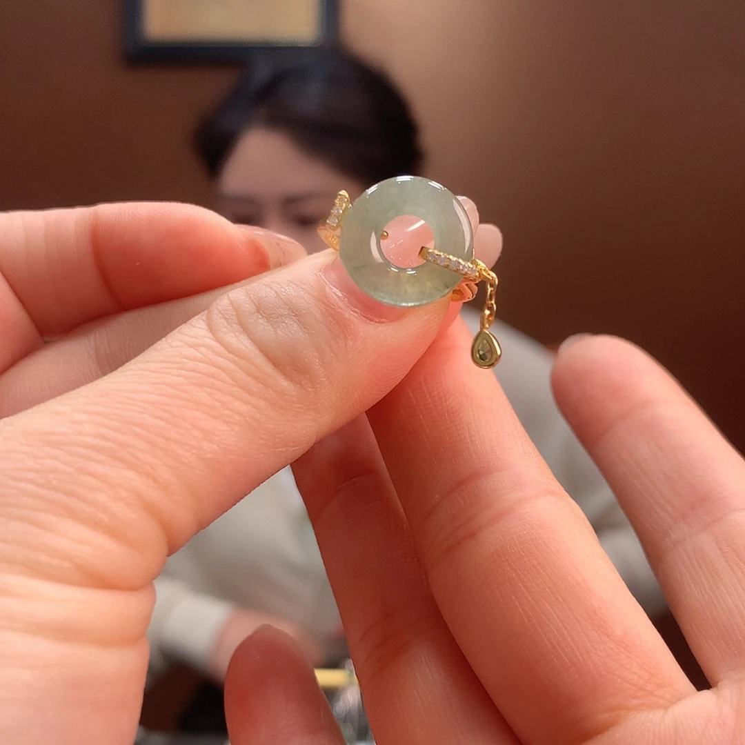 翡翠戒指银S925镶嵌小**渡戒指