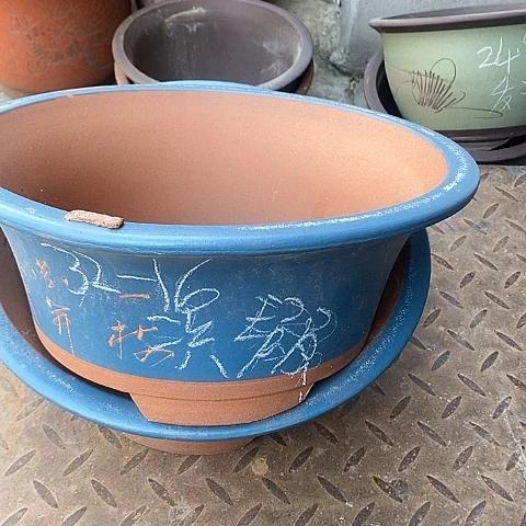 紫砂中国李新紫砂花盆，