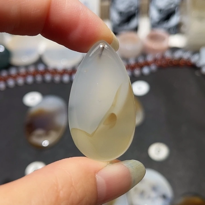 玛瑙/玉髓未镶嵌吊坠(不含链)