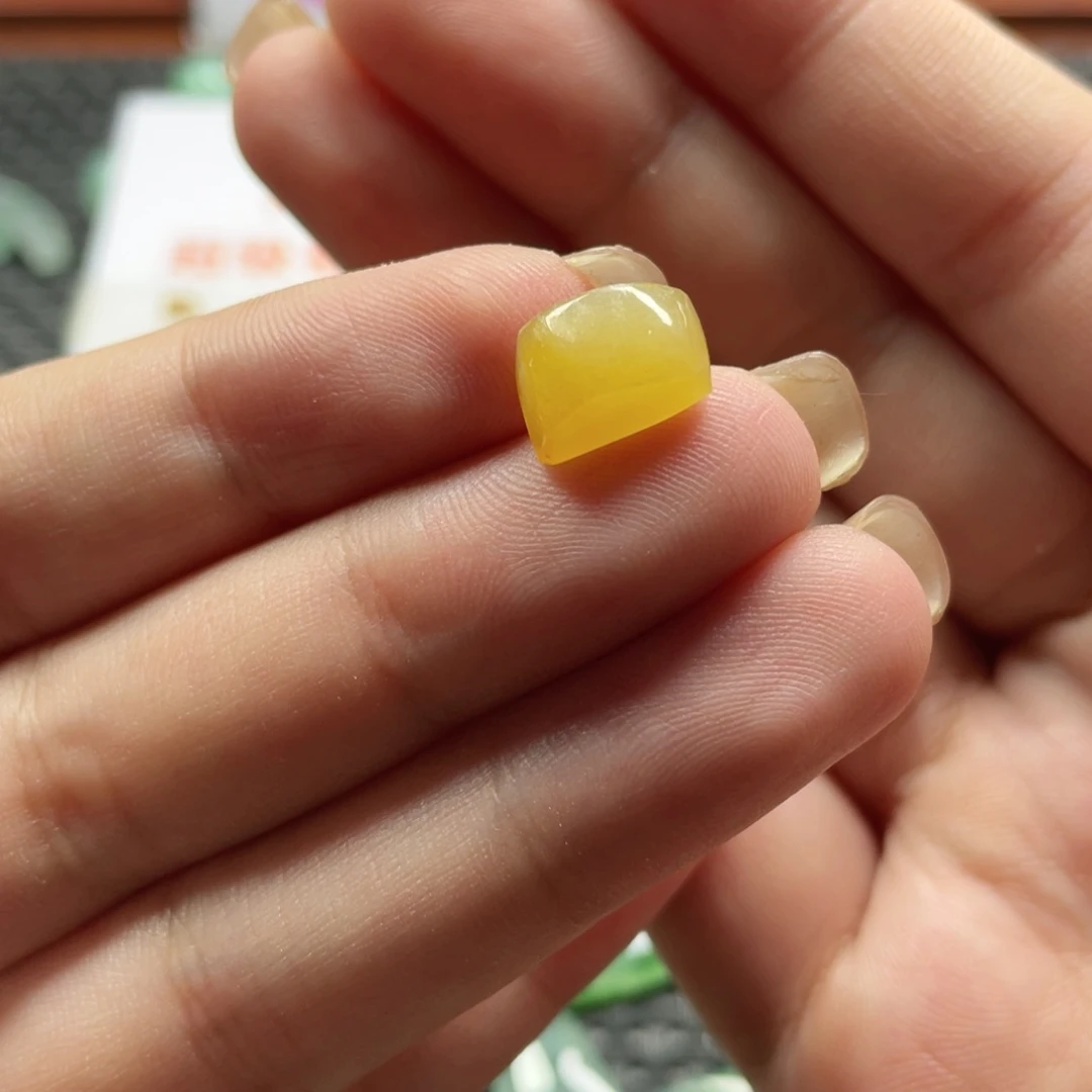 未镶嵌定制翡翠   翡翠