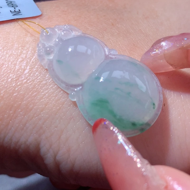 未镶嵌定制翡翠翡翠