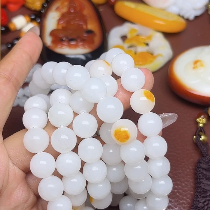 和田玉未镶嵌颈饰龙*