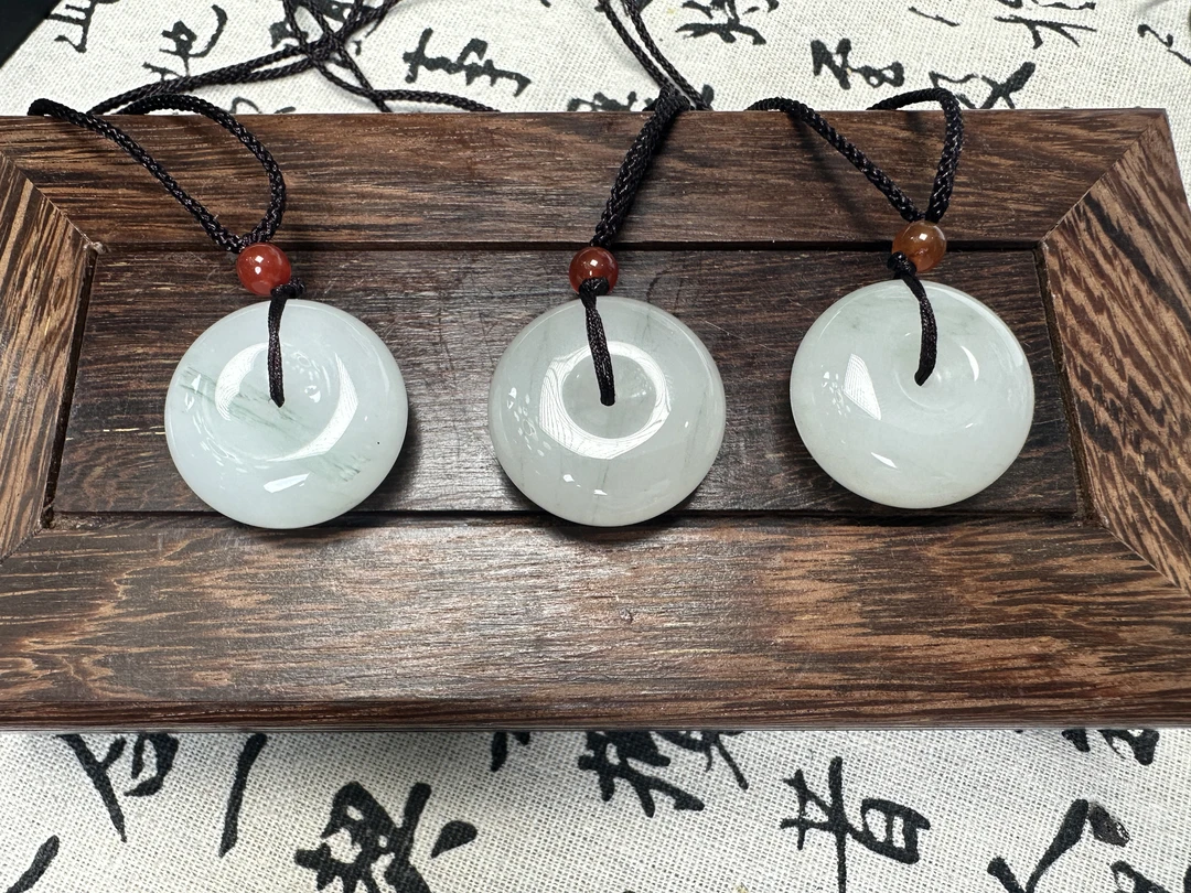 【王美丽】天然保真天山翠平安扣约28mm左右（多样性发一件）