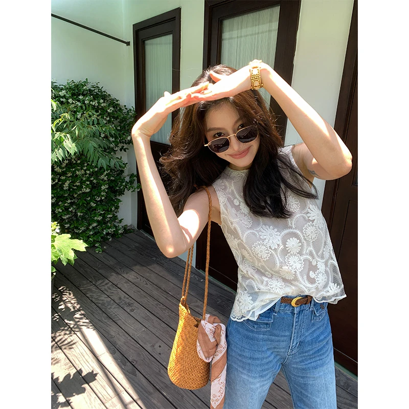 【ALONE SAVOR】龍喜儿 盛放  千金风蕾丝微透碎花短款背心J277