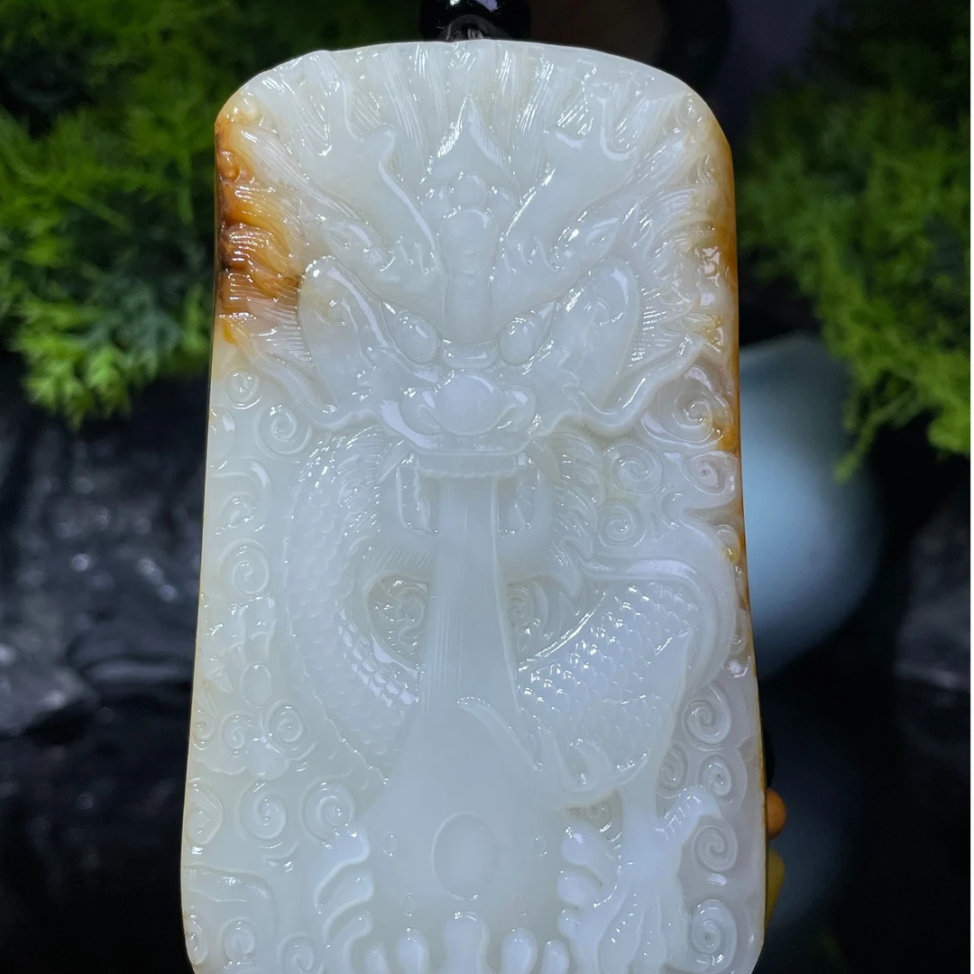 和田玉籽料牌子162.9*87.8*16.8