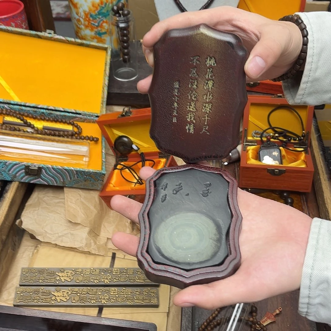 大叶紫檀（黑酸枝木类）