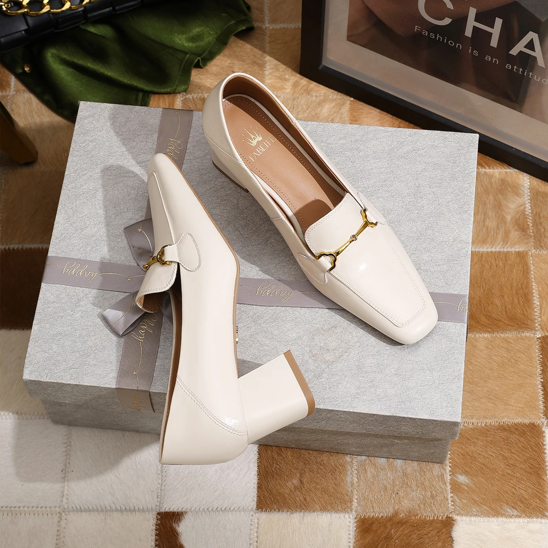 品质甄选优雅粗跟气质女鞋时尚方头纯色百搭春秋单鞋DAV2745