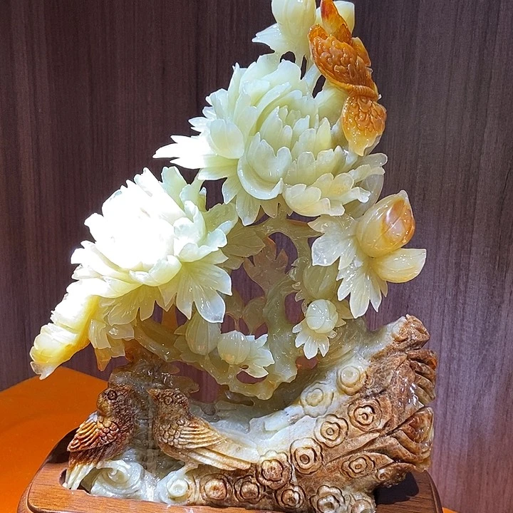 蛇纹石玉（覆膜）合金珠宝奇石