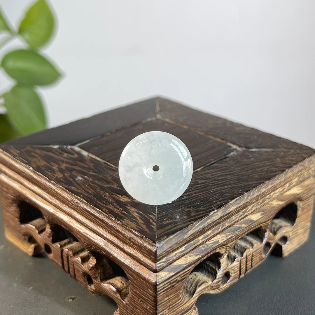 JGB20-24  天然缅甸A货翡翠  平安扣