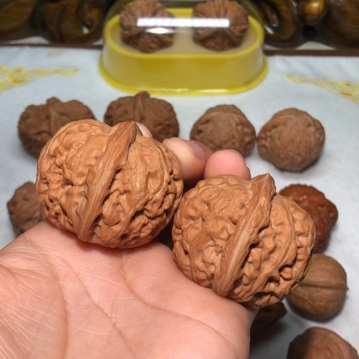 文玩核桃把件42平谷元宝