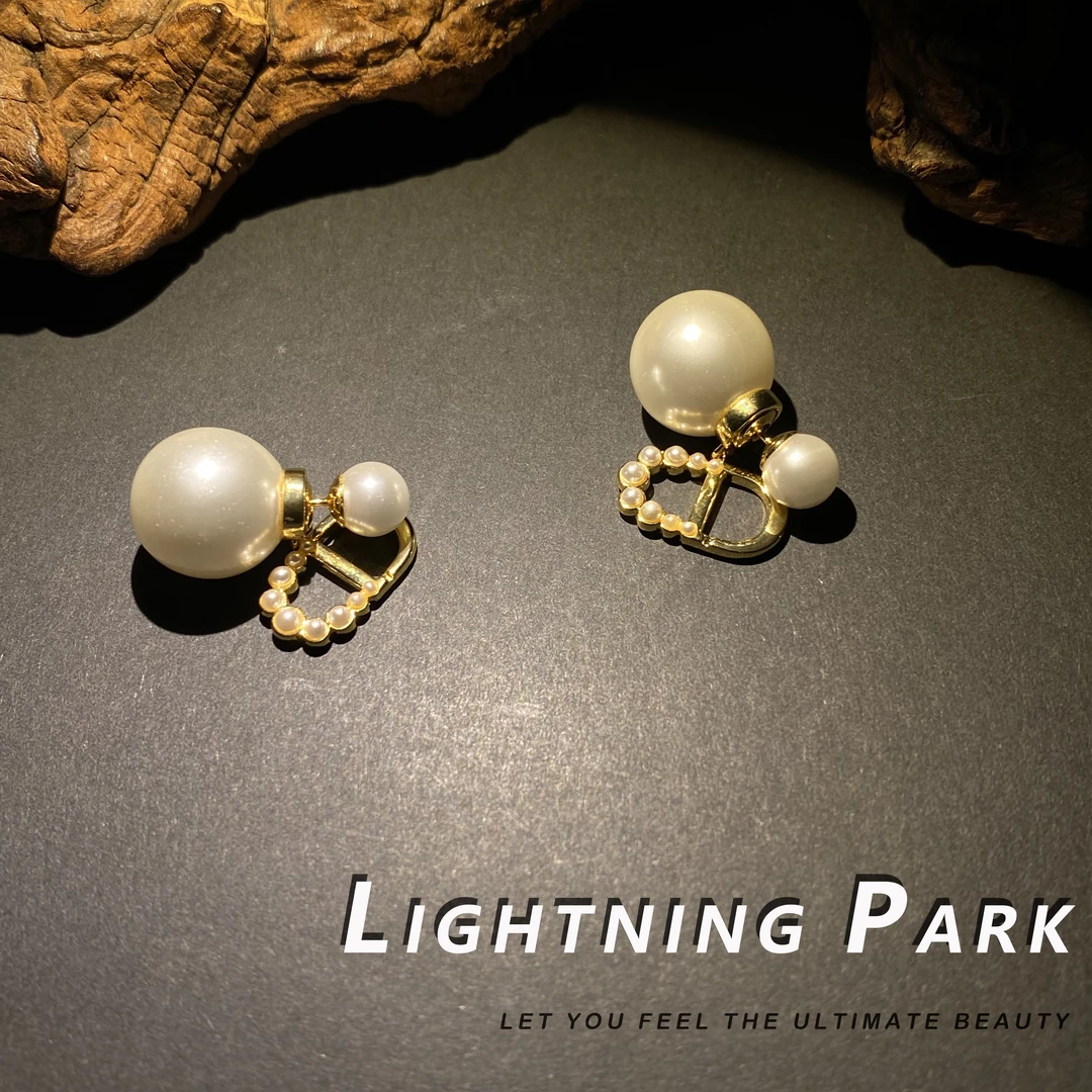 黄铜仿珍珠耳饰 【小众轻奢】用心在做耳饰 AB珠珠吊坠结香耳饰2079