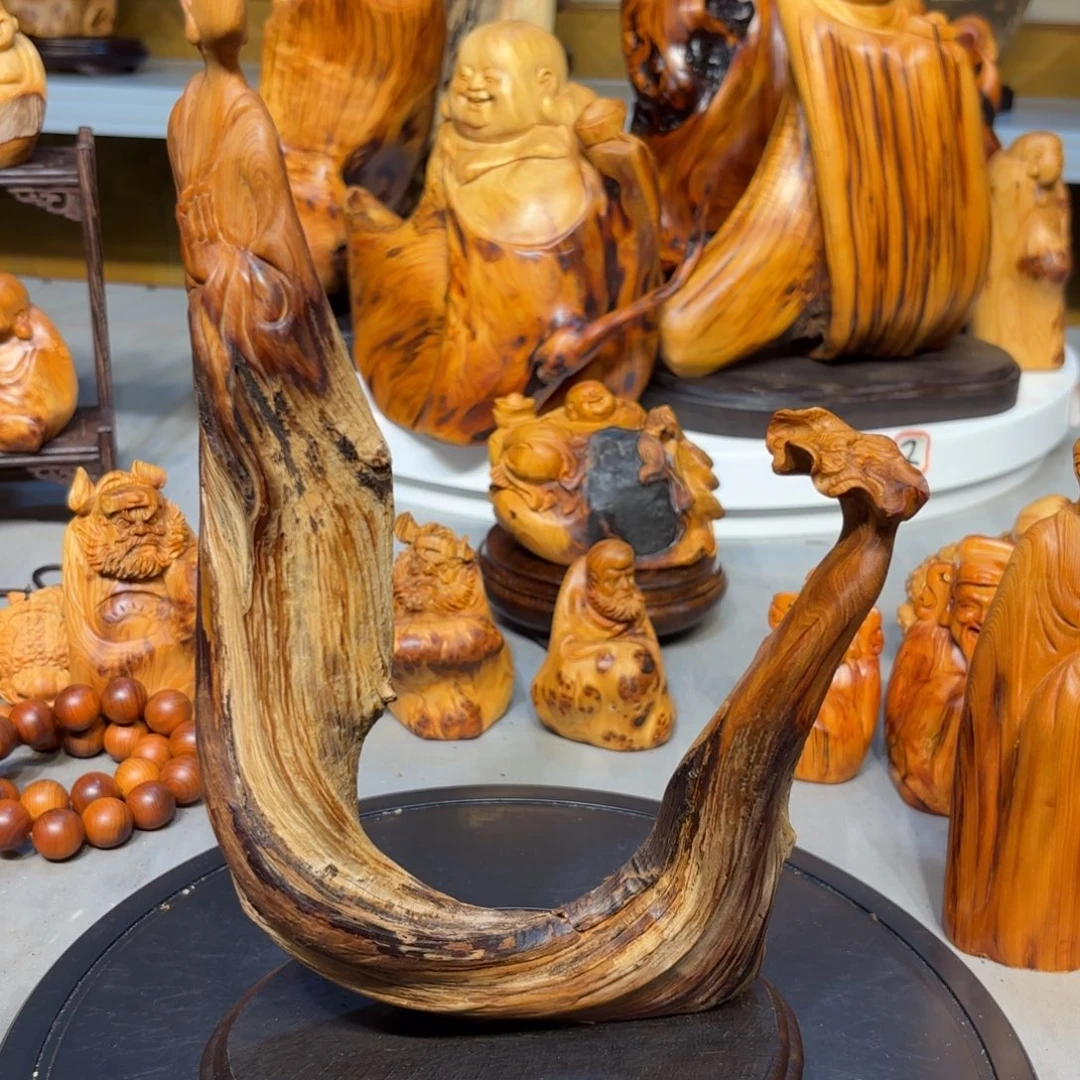 木太行崖柏无相佛