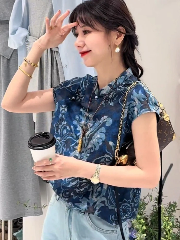 设计感洋气无袖绣花马甲衬衫女夏季新款2025时尚百搭显瘦背心衬衣