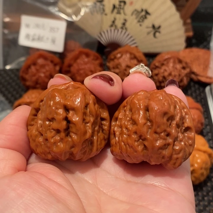 文玩核桃吊坠37蛤蟆头596