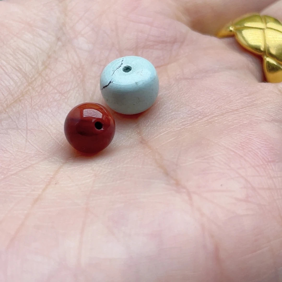 南红玛瑙未镶嵌珠宝奇石