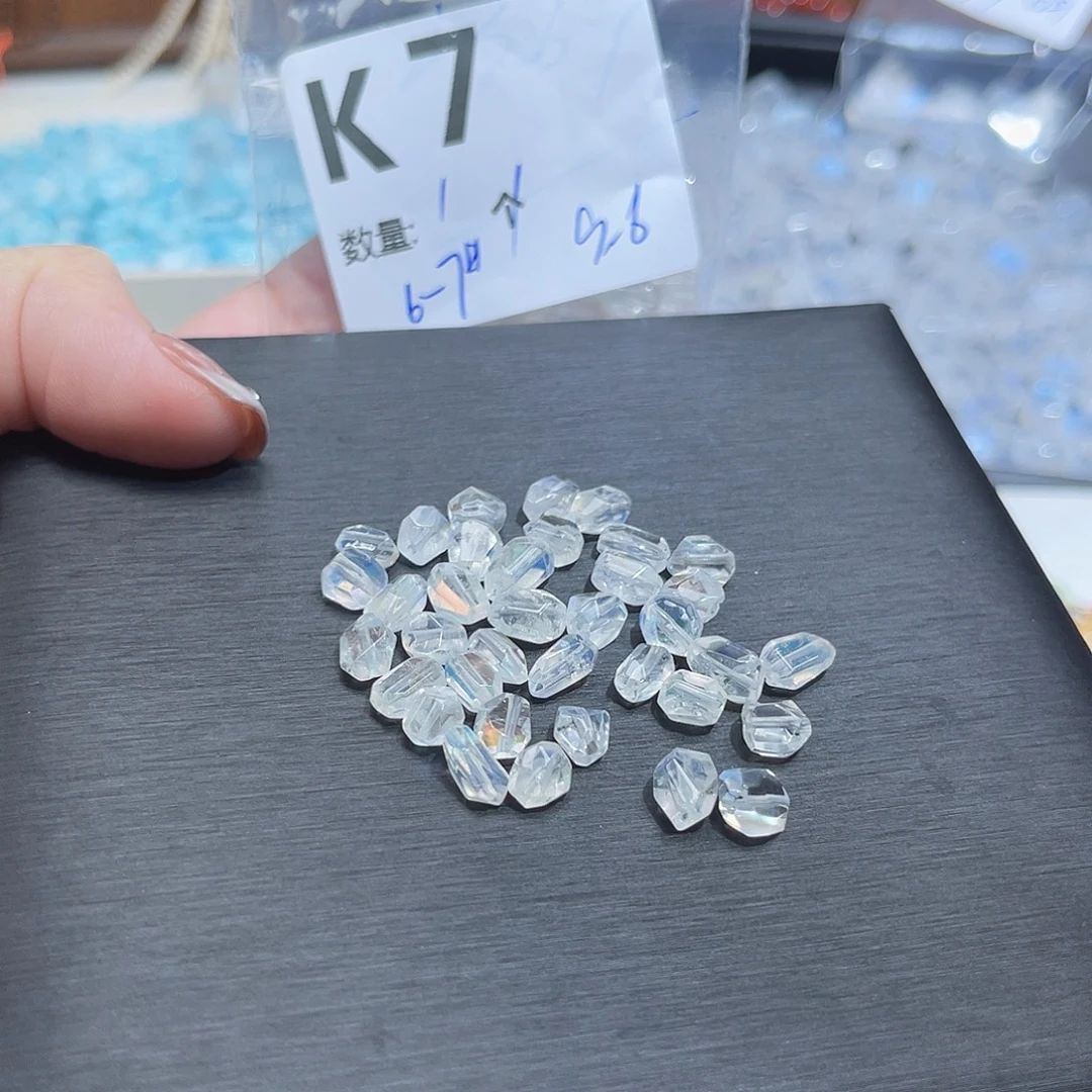 未镶嵌珠宝半成品月光石K7。
