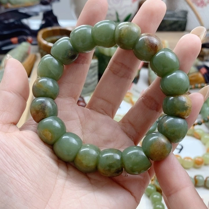 手链未镶嵌透闪石质玉