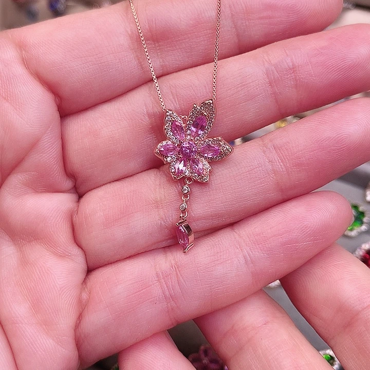 曲***儿蓝宝石银S925镶嵌颈饰