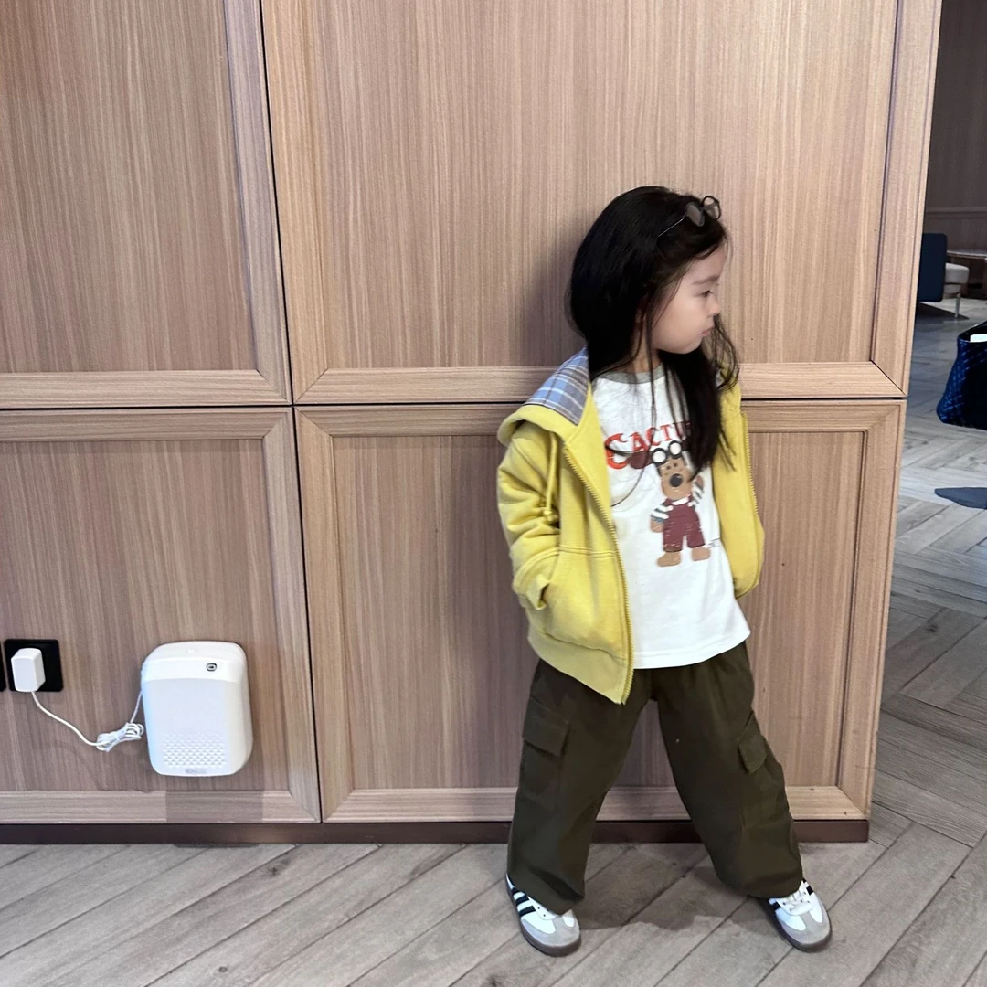 壹妈韩版童装女童秋季套装洋气儿童黄色连帽外套卡通上衣工装裤子