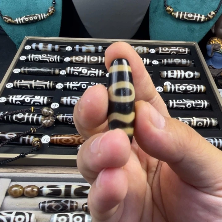 未镶嵌颈饰玛瑙/玉髓