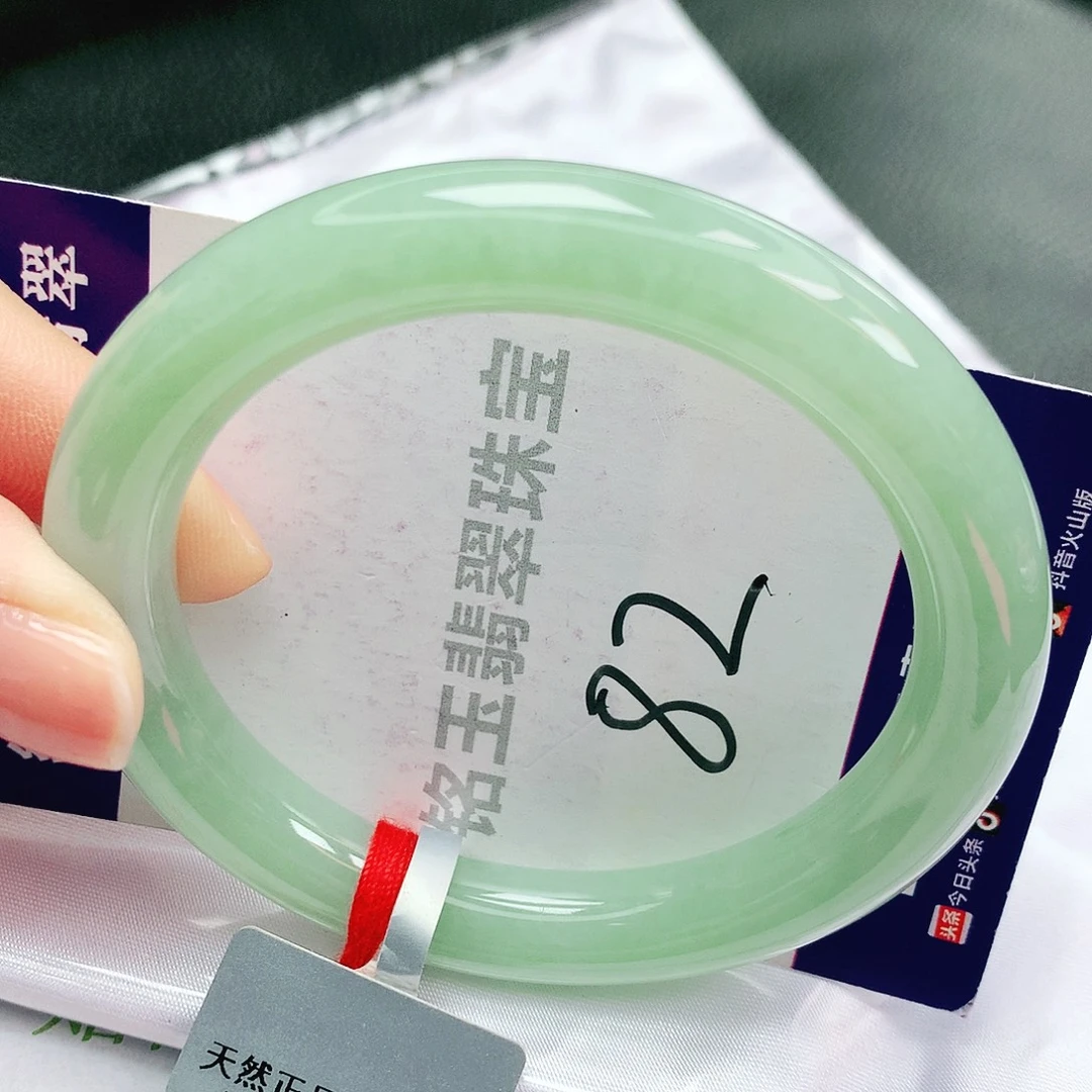 翡翠未镶嵌手镯缅甸天然a货翡翠手镯