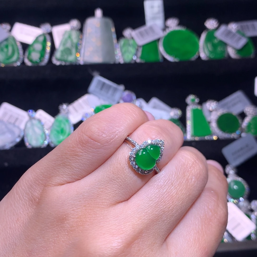 【闪购商品】银S925镶嵌戒指翡翠